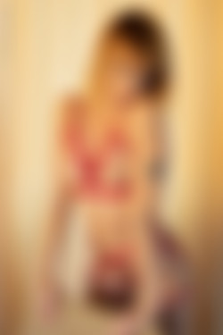 2022phdee/2021-12/[photodromm] 2021-12-16 April - Passion Fruit II (x46, 3000px)/Passion Fruit II (12).jpg