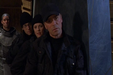 Stargate Movies and SG1 all Seasons/Stargate SG1 Complete 1997-2007 DVDRip  /Stargate.SG-1.x264.ac3.Season.02 /Stargate.SG1-s02e01.The.Serpents.Lair.mkv